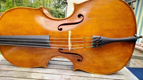 Goeie cello, hongaarse bouwer, kopie italiaans, Musique & Instruments, Instruments à cordes frottées | Violoncelles, Comme neuf