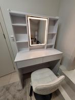 Kaptafel met LED-verlichte spiegel + stoel – in topstaat!, Huis en Inrichting, Ophalen, 100 tot 150 cm, 50 tot 100 cm, Zo goed als nieuw