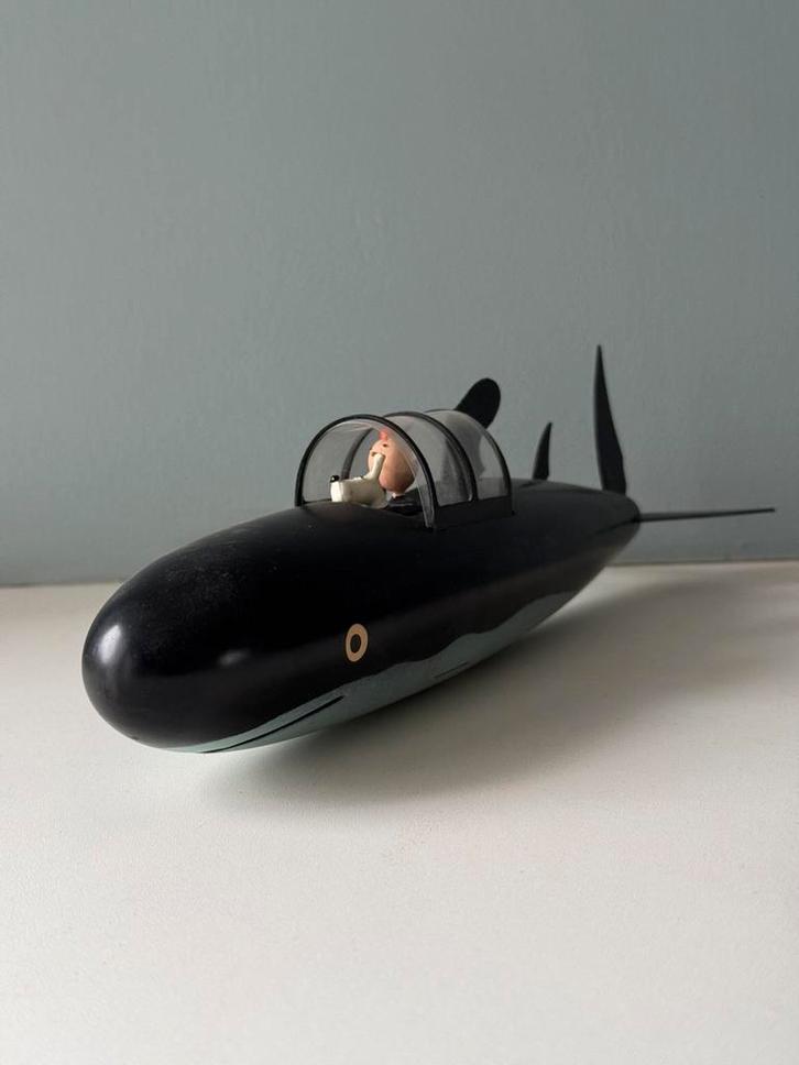 Onderwaterhaai - aroutcheff - herge - moulinsart, Verzamelen, Stripfiguren, Zo goed als nieuw, Kuifje, Ophalen of Verzenden