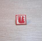 PIN - EEKHOORN - ECUREUIL - SQUIRREL, Envoi, Utilisé, Animal et Nature, Insigne ou Pin's