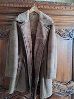 Lange Mantel in lamsvacht voor heren maat L, Ophalen, Zo goed als nieuw, Maat 52/54 (L), Bruin