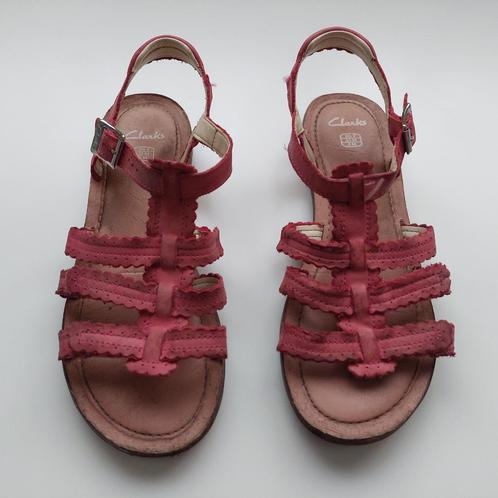 Sandales Clarks pour filles de 36 ans, Enfants & Bébés, Vêtements enfant | Chaussures & Chaussettes, Utilisé, Chaussures, Fille