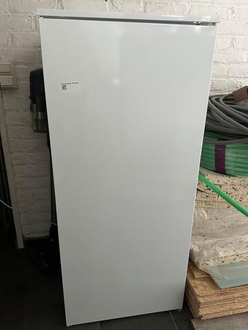 IKEA koelkast en vriezer beschikbaar voor biedingen