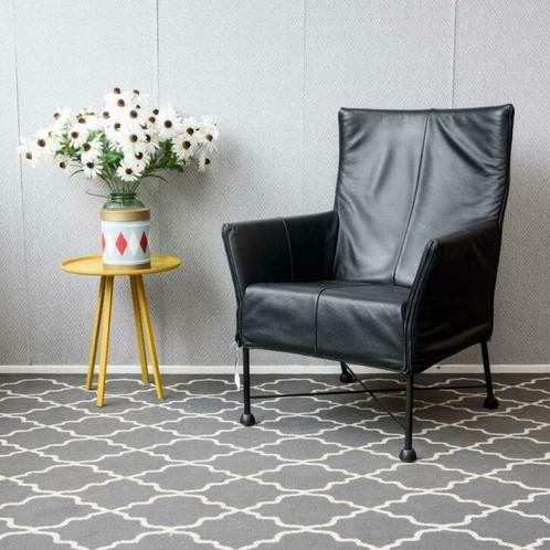 6x Montis Charly fauteuil zwart leder - zwart onderstel, Huis en Inrichting, Zetels | Voetbanken en poefs