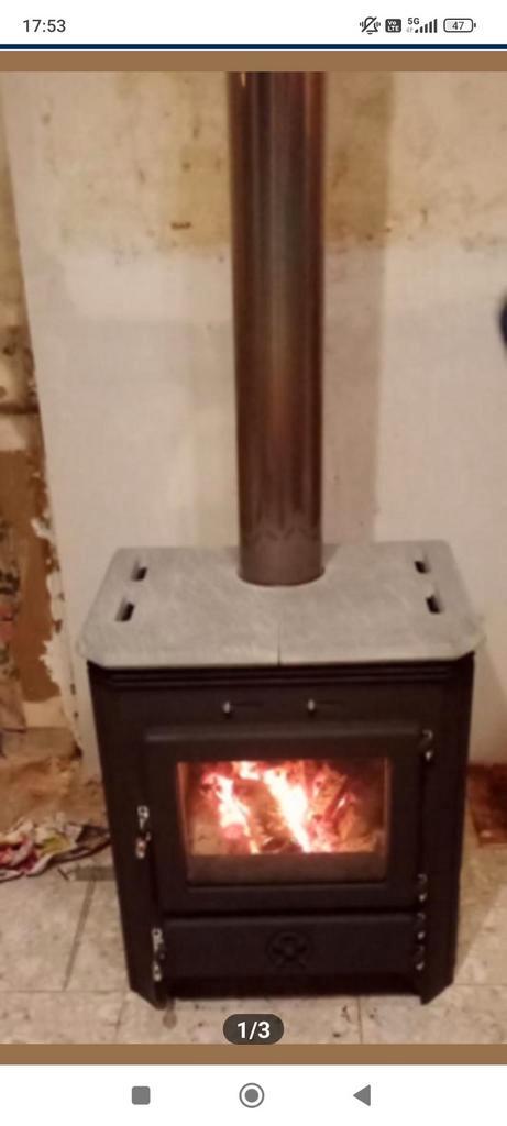 Houtkachel van gietijzer en zonnesteen, Huis en Inrichting, Kachels, Houtkachel, Hout, Ophalen