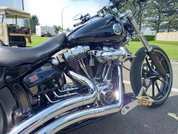 Schitterende Harley-Davidson softail Breakout 103 Unique  beschikbaar voor biedingen