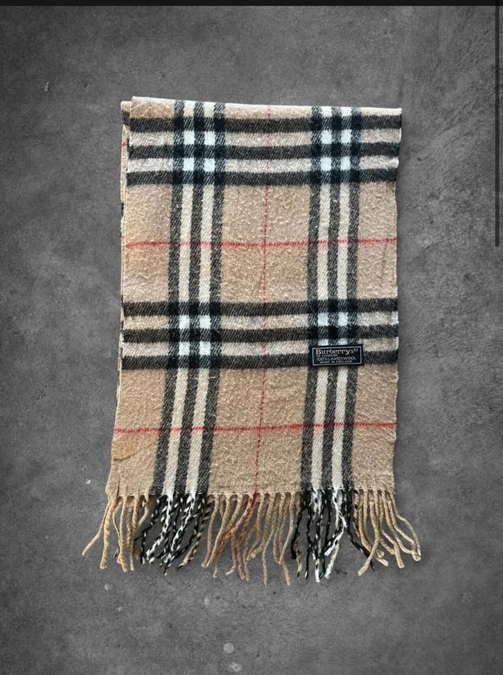 Burberry sjaal beige, Kleding | Dames, Mutsen, Sjaals en Handschoenen, Zo goed als nieuw, Sjaal, Ophalen of Verzenden