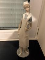 Lladro grote verpleegster, Antiek en Kunst, Antiek | Porselein, Ophalen