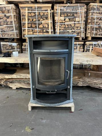 24077 Houtkachel 7kw🔥 beschikbaar voor biedingen