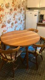 Ronde keukentafel en 3 stoelen, Huis en Inrichting, Ophalen, Zo goed als nieuw