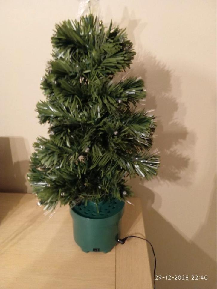 Kerstboom met ingebouwde lichtjes 65 cm, Maison & Meubles, Accessoires pour la Maison | Plantes & Fleurs artificielles, Enlèvement