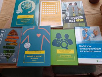 Boeken opleiding verpleegkunde UCLL Leuven beschikbaar voor biedingen