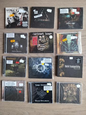 Metal CD's te koop beschikbaar voor biedingen