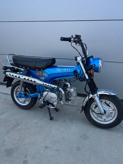 Skyteam Skymax Moto Dax 125cc goede staat 7800km, Fietsen en Brommers, Brommers | Crossbrommers, Gebruikt, Overige merken, Ophalen