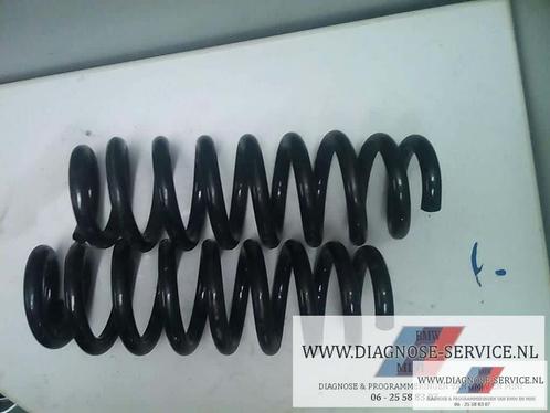 BMW M3 E90 achterveer veer links of rechts, Auto-onderdelen, Ophanging en Onderstel, BMW, Gebruikt, Ophalen of Verzenden