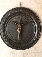 Kruisbeeld met geef ons heden ons dagelijks brood, Antiek en Kunst, Antiek | Religieuze voorwerpen, Ophalen