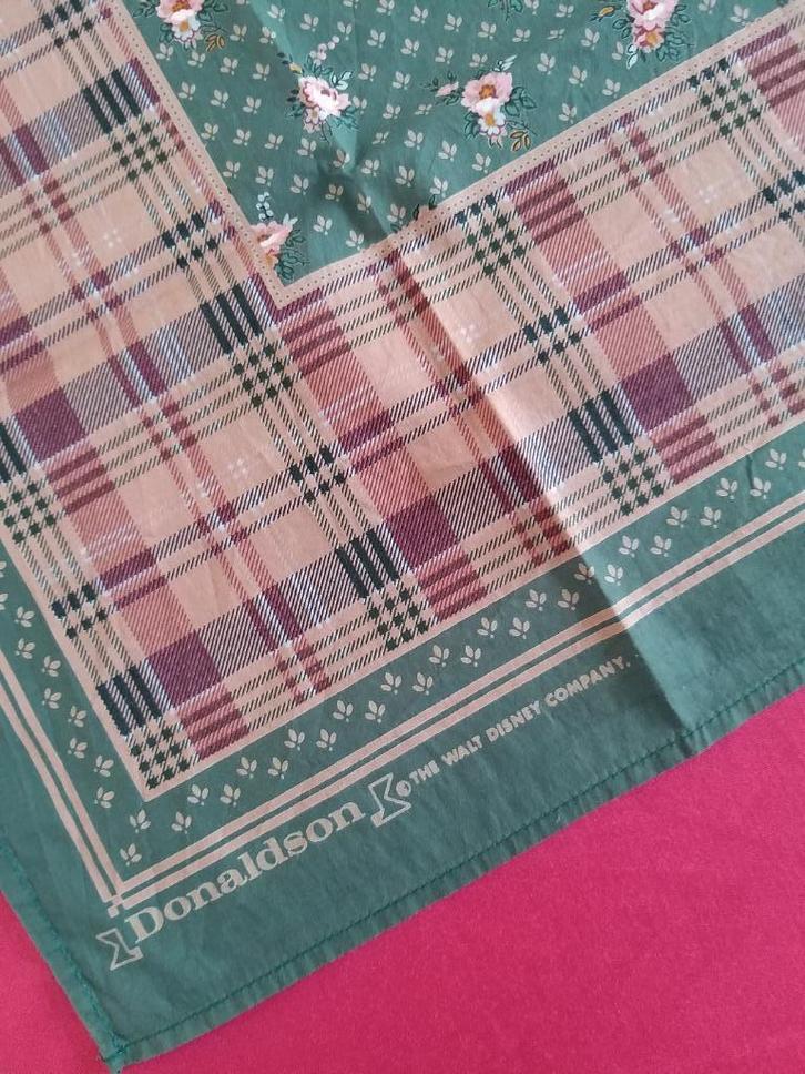 Groen-beige Donaldson sjaal 100% katoen, Kleding | Dames, Mutsen, Sjaals en Handschoenen, Gedragen, Sjaal, Maat 38/40 (M), Ophalen of Verzenden