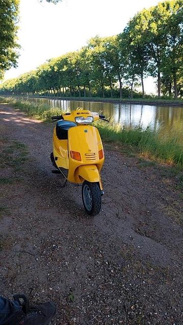 Piaggio zip fastrider 70cc, Enlèvement, Comme neuf