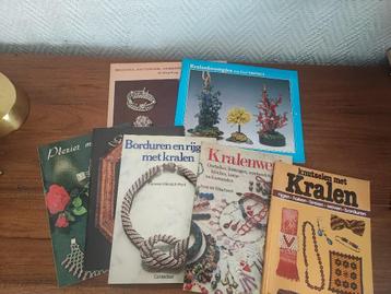 knutselen met kralen samen €3 beschikbaar voor biedingen