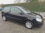 Vw Polo 1.2i - Staat van de showroom + 12 maanden garantie, Auto's, Voorwielaandrijving, Stof, 1198 cc, Zwart