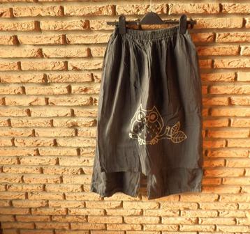 (61)- pantalon jupe femme t.40 noir beschikbaar voor biedingen