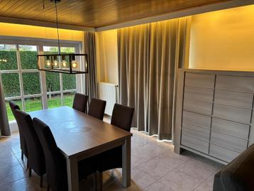 eetkamer beschikbaar voor biedingen