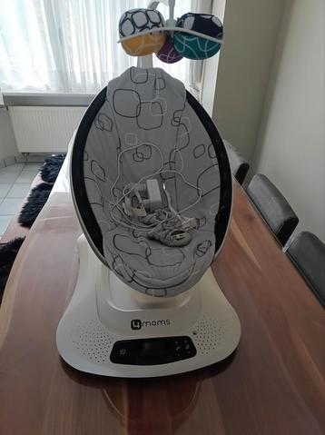 4Moms MamaRoo 4 beschikbaar voor biedingen