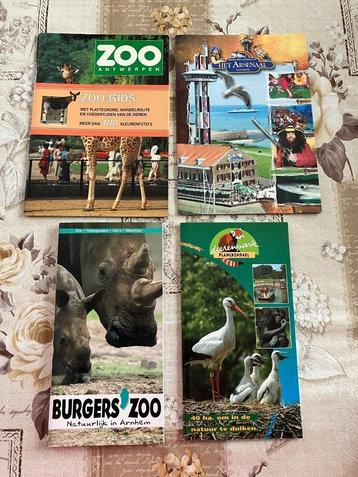 Oudere Infoboekjes zoo / pretpark, Enlèvement ou Envoi