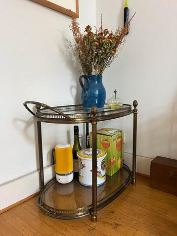 Serveerwagens / Chariot / Table bas beschikbaar voor biedingen