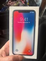 Iphonne x. Complet boite cables et chargeur il est nikel, Telecommunicatie, Mobiele telefoons | Apple iPhone, Ophalen, Gebruikt