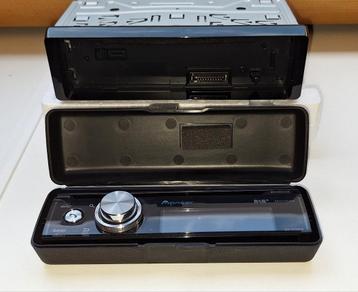 Pioneer DEH-X8700 DAB. Autoradio. Prima staat. beschikbaar voor biedingen