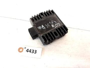 YP400 Majesty 2004 - 2009 Yamaha Spanningsregelaar D1-47047