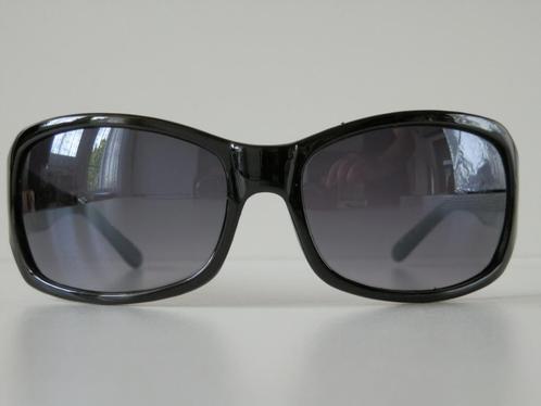 Chanel zonnebril. Vintage., Handtassen en Accessoires, Zonnebrillen en Brillen | Dames, Zo goed als nieuw, Zonnebril, Overige merken