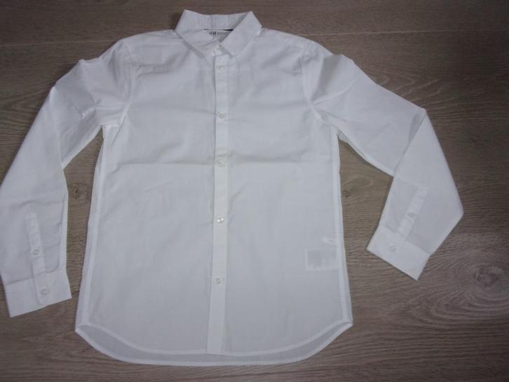 Heel mooi wit jongenshemd. Maat 152. (NIEUWSTAAT), Kinderen en Baby's, Kinderkleding | Maat 152, Nieuw, Jongen, Overhemd of Blouse