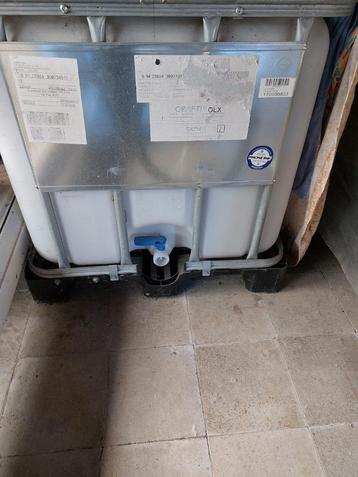 Waterton 800 l beschikbaar voor biedingen