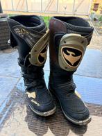 Crosskledij, Motoren, Ophalen, Laarzen