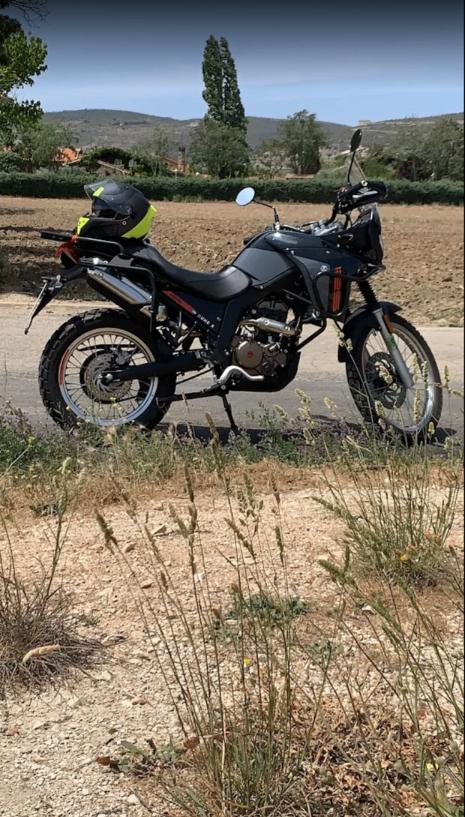 Malaguti Dune X 125 Black Edition 2022, Motoren, Motoren | Overige merken, Particulier, Sport, 11 kW of minder, 1 cilinder, Minimaal motorrijbewijs A1