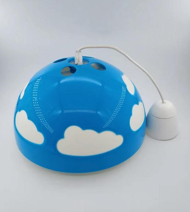 Vintage Ikea Skojig wonkenlamp blauw, Kinderen en Baby's, Kinderkamer | Inrichting en Decoratie, Zo goed als nieuw, Lamp, Ophalen