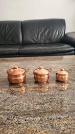 Bocaux en cuivre avec couvercles, Enlèvement