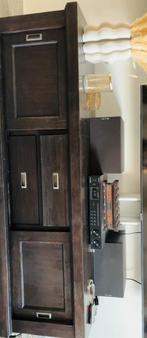 Meuble tv et table basse, Enlèvement, Utilisé