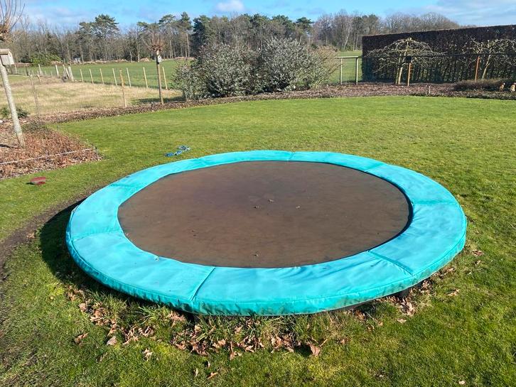 Mooie trampoline 3,3 m doorsnede, Kinderen en Baby's, Speelgoed | Buiten | Trampolines, Zo goed als nieuw, Ophalen