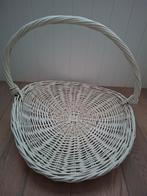 Grote mand voor broodjes, suikerbonen te etaleren,..., Huis en Inrichting, Ophalen, Mand