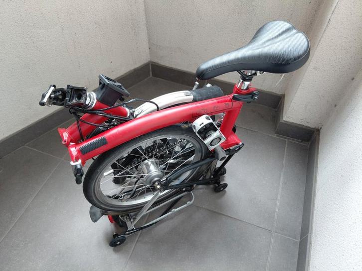 Le vélo est un brompton M6RN, Vélos & Vélomoteurs, Vélos | Vélos pliables, Brompton, Vitesses, Enlèvement