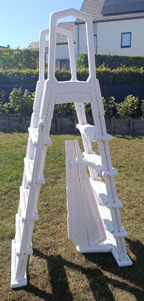 Echelle de sécurité pour piscine Gre L4PL, Enlèvement, Utilisé, Échelle