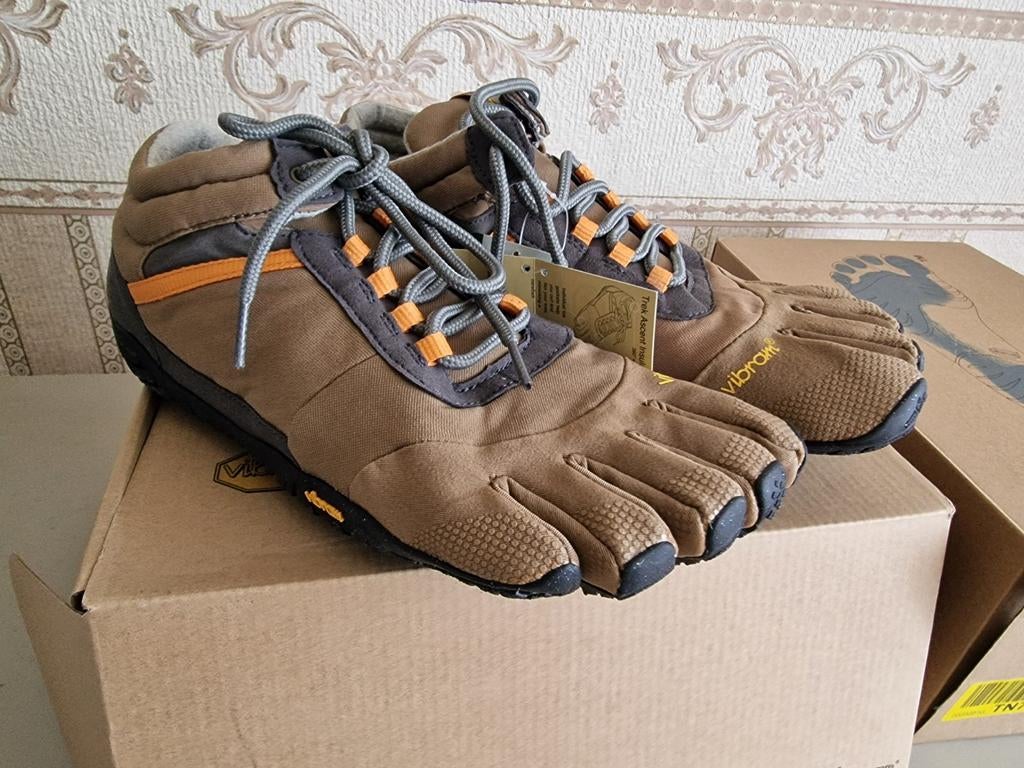 Vibram FiveFingers Trek Ascent Insulated - NIEUW - Maat 44, Ophalen of Verzenden