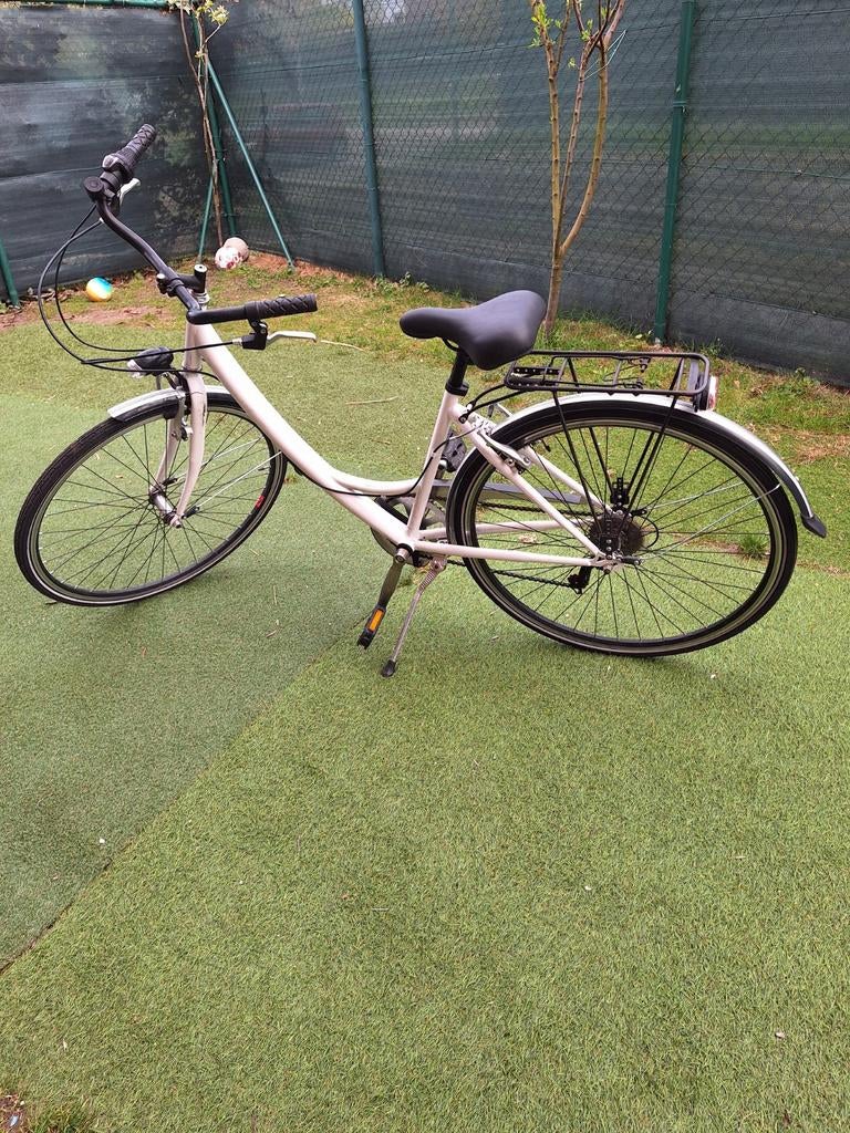 Meisjes fiets, Ophalen