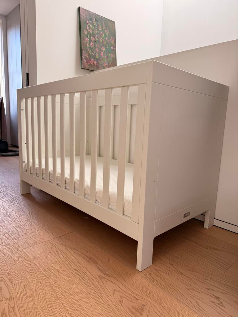 Bopita babybed met aerosleepmatras, Kinderen en Baby's, Kinderkamer | Complete kinderkamers, Ophalen, Zo goed als nieuw
