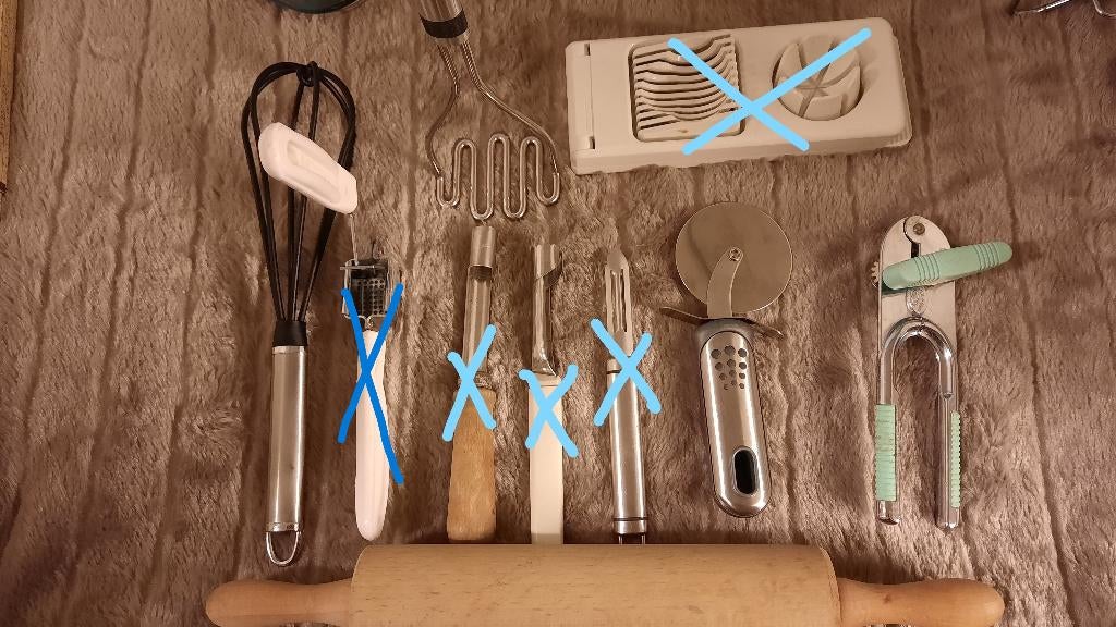 blikopener / pizzames / pureestamper / garde : deegrol, Ophalen of Verzenden, Zo goed als nieuw, Los bestek