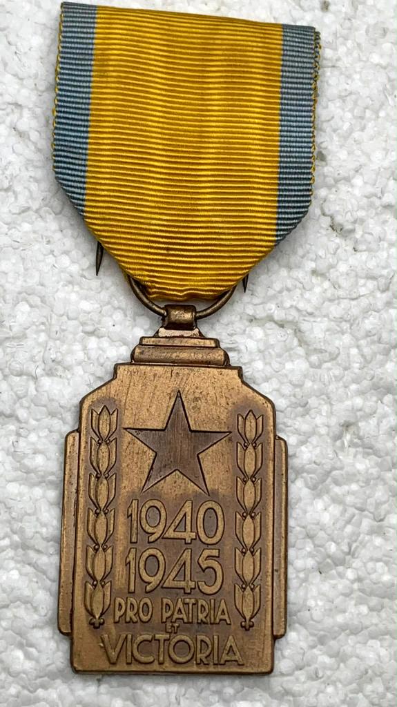 Medaille, Koloniale Oorlogsinspanning 1940-45, ZG, Verzamelen, Ophalen of Verzenden, Landmacht, Lintje, Medaille of Wings