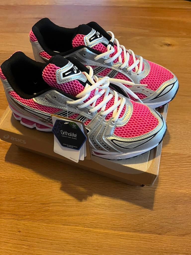 Asics kayano 14, Envoi, Comme neuf
